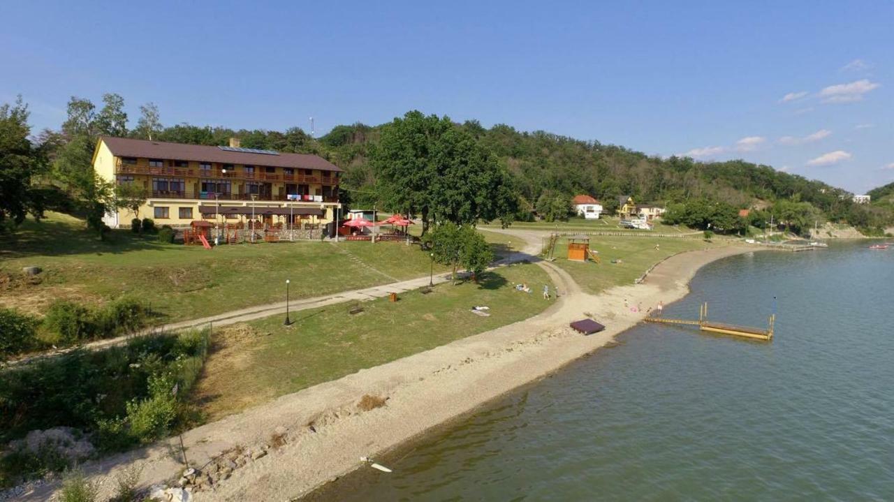 Penzion Anima Hotel Kaluza Exterior photo